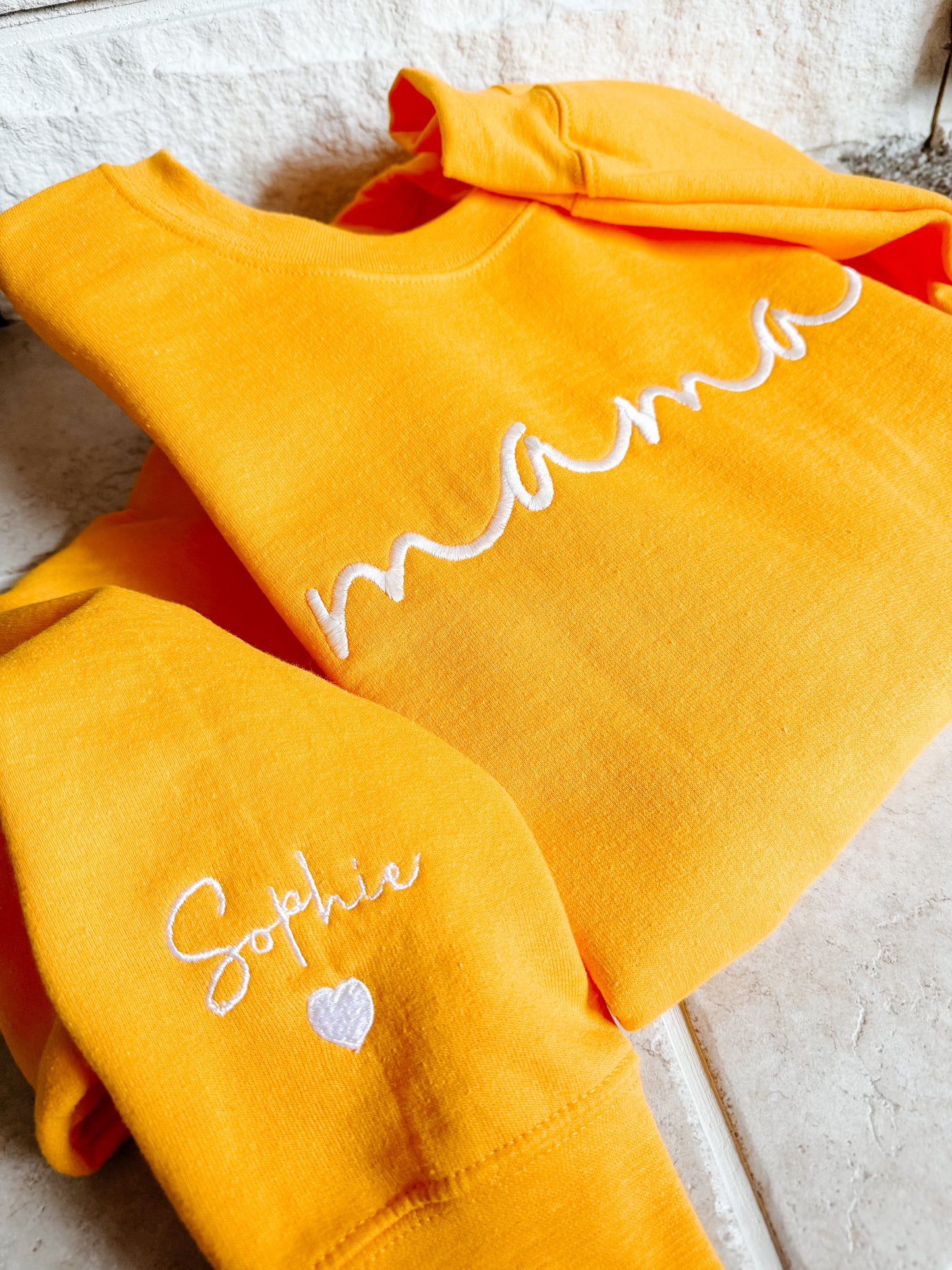 mama Crewneck
