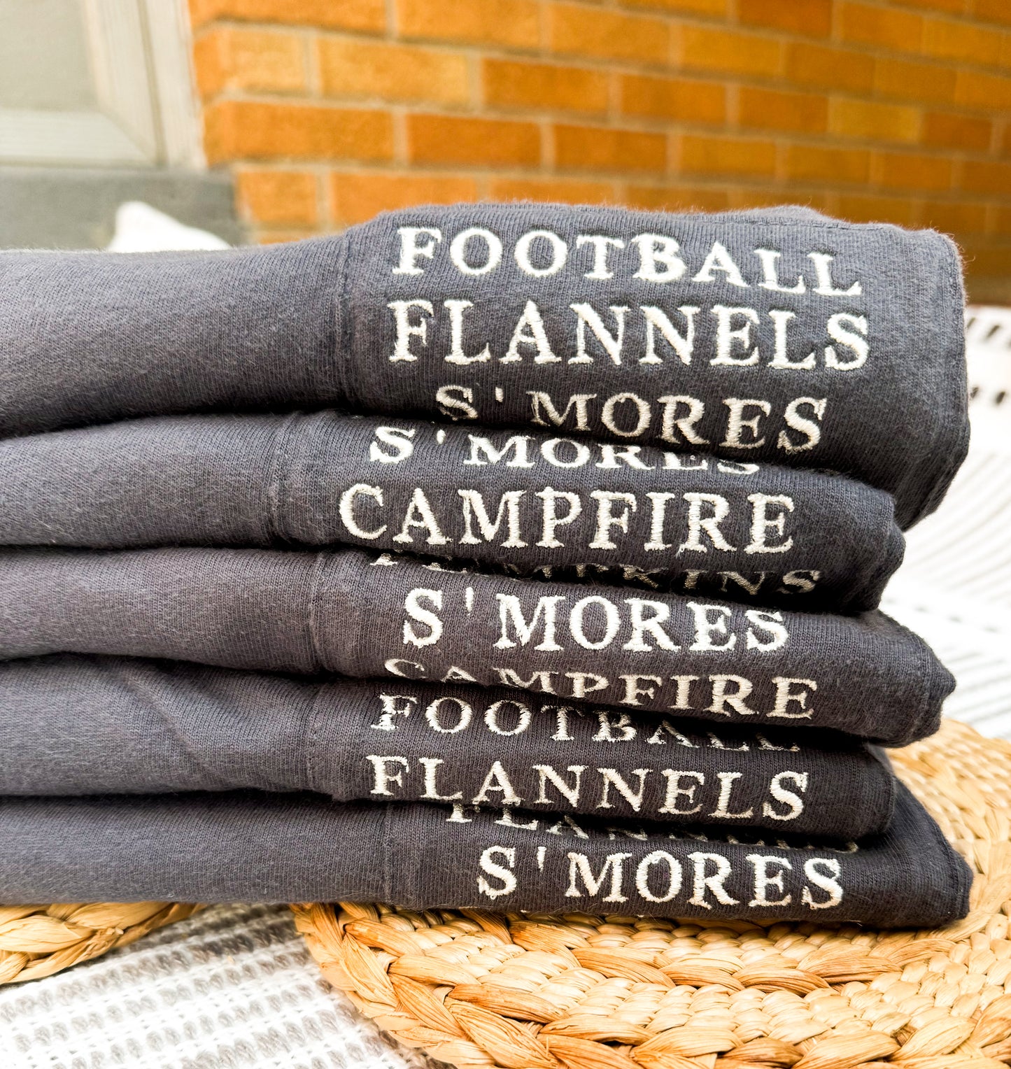 Fall Pocket Tee Gray